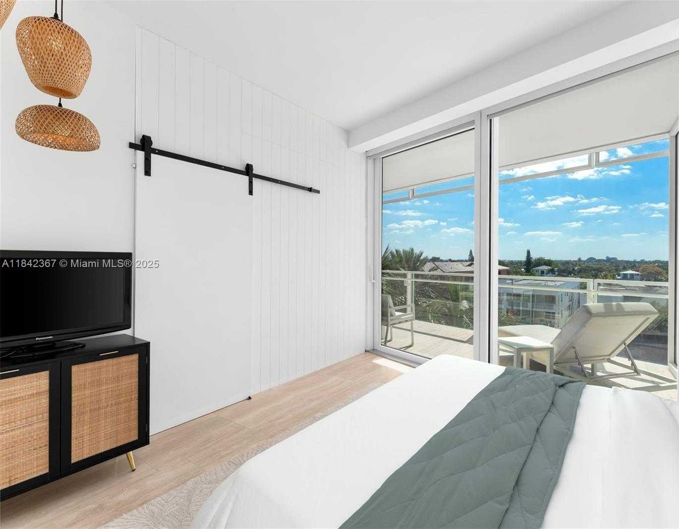 Small Image of 9001 COLLINS AVE #S-406, Surfside Number 15