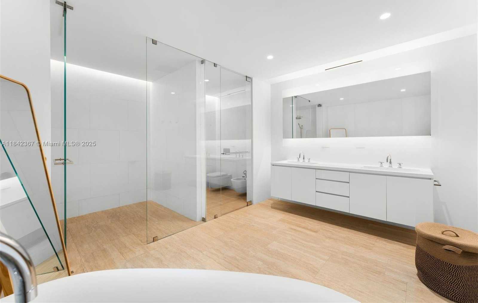 Small Image of 9001 COLLINS AVE #S-406, Surfside Number 7