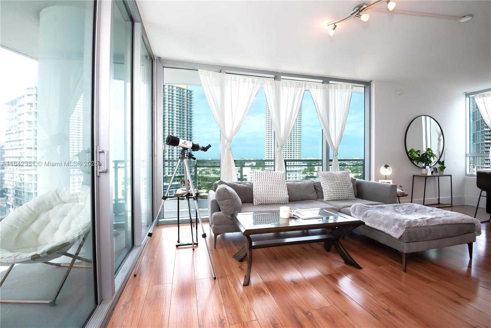 Small Image of 90 SOUTH WEST 3RD ST #2113, Miami Number 11