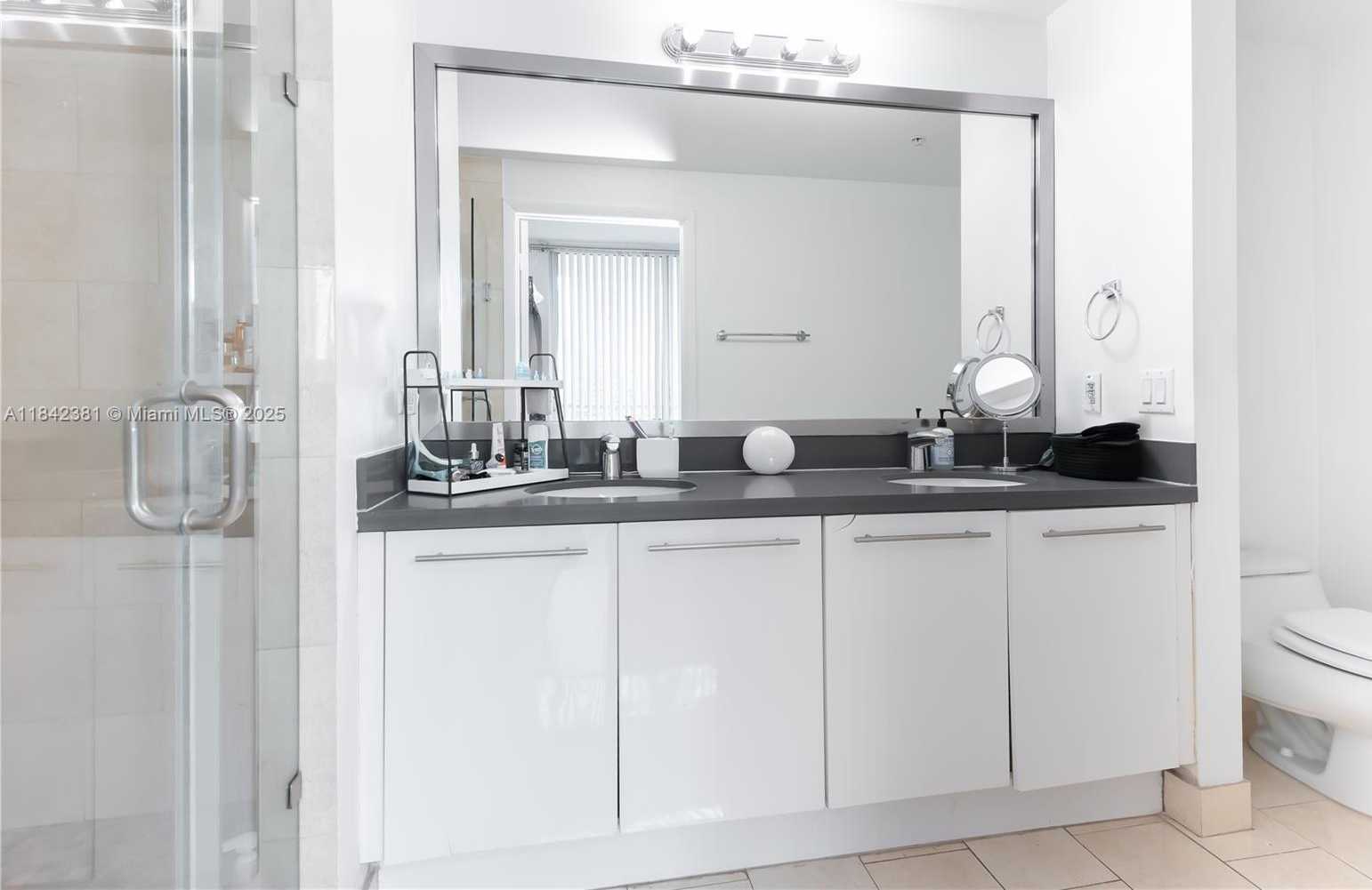 Small Image of 90 SOUTH WEST 3RD ST #2113, Miami Number 19