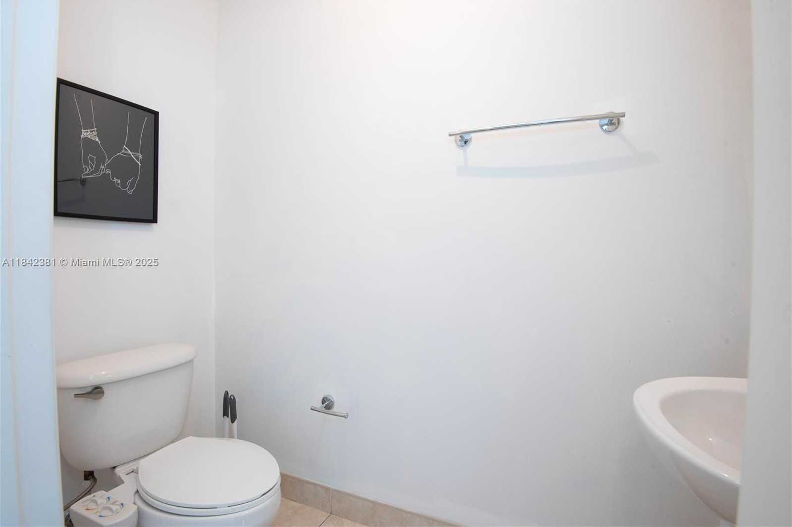 Small Image of 90 SOUTH WEST 3RD ST #2113, Miami Number 28