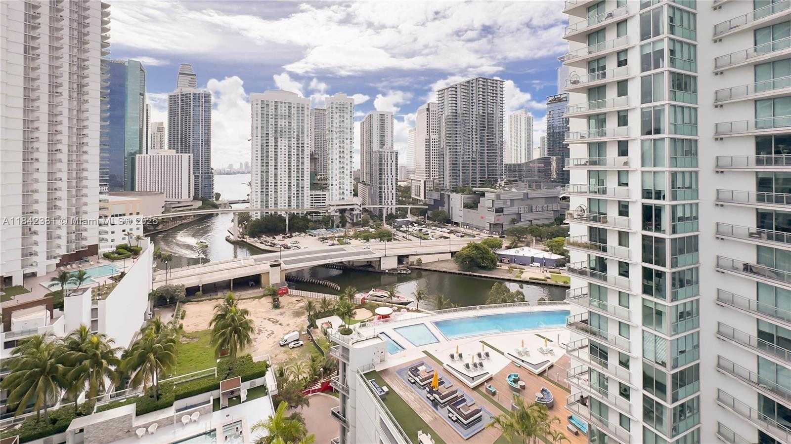 Small Image of 90 SOUTH WEST 3RD ST #2113, Miami Number 32