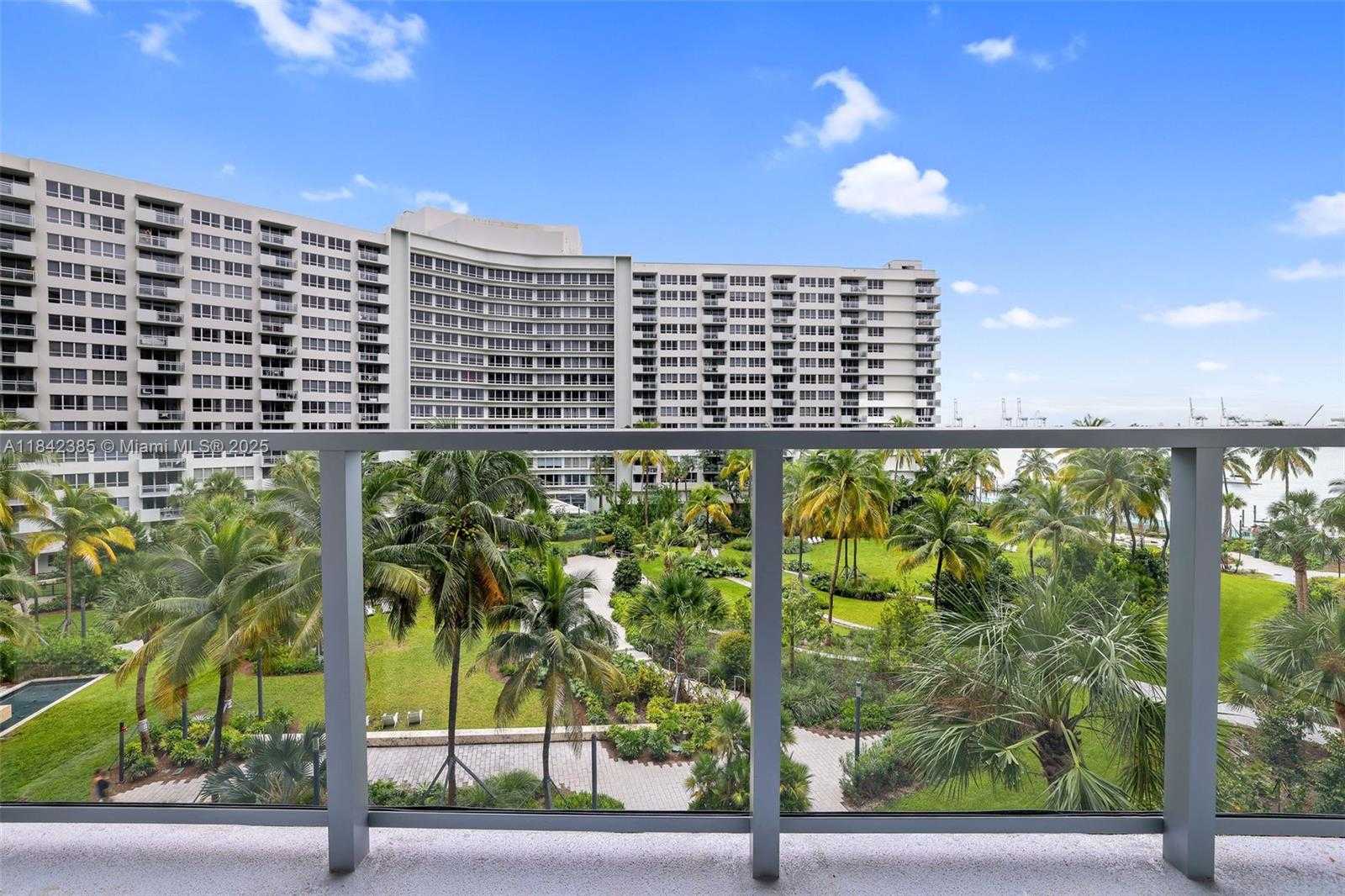 Small Image of 1500 BAY RD #N-0323, Miami Beach Number 10