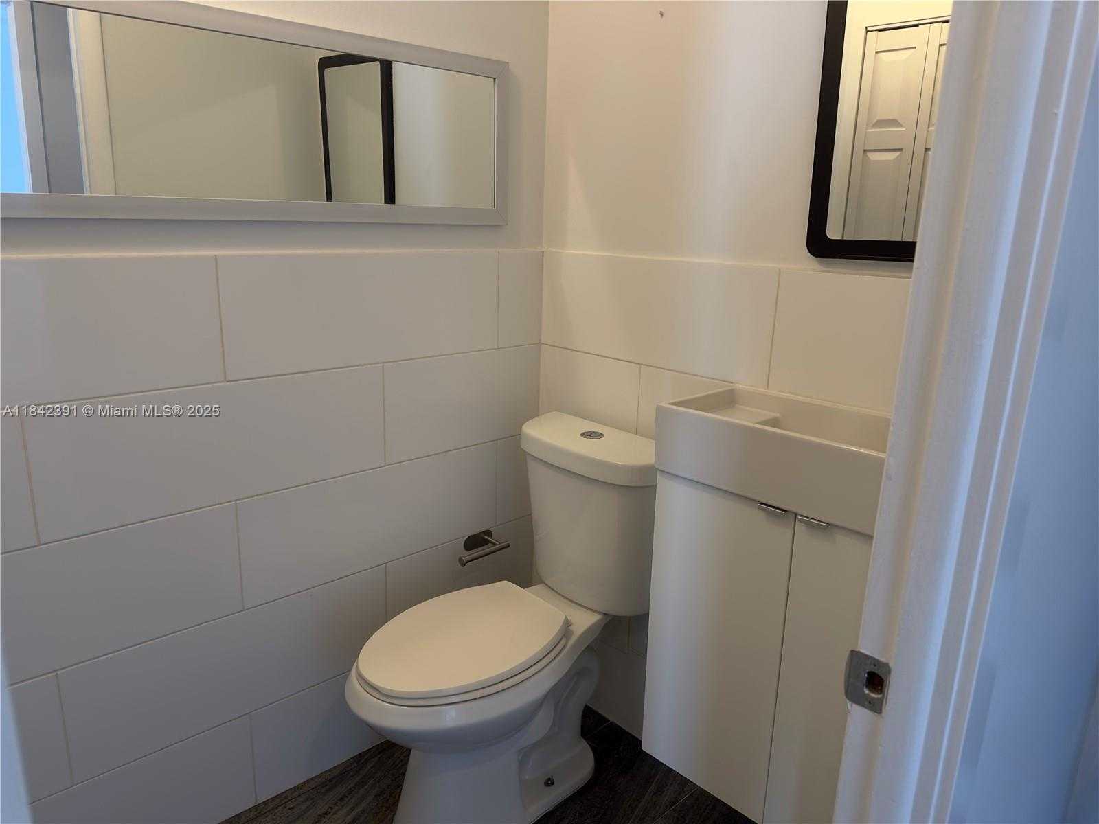 Small Image of 1545 EUCLID AVE #4J, Miami Beach Number 16