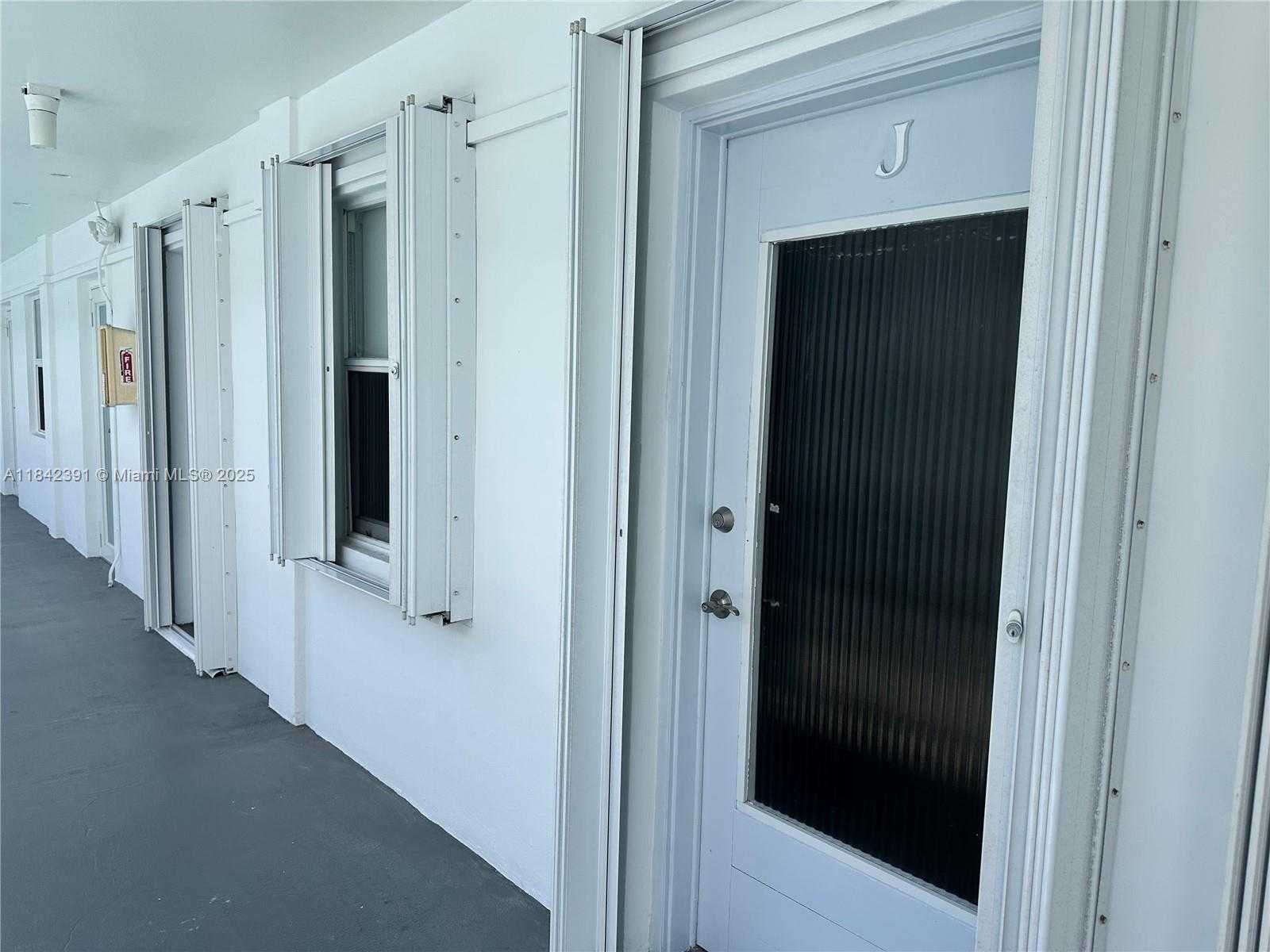 Small Image of 1545 EUCLID AVE #4J, Miami Beach Number 19