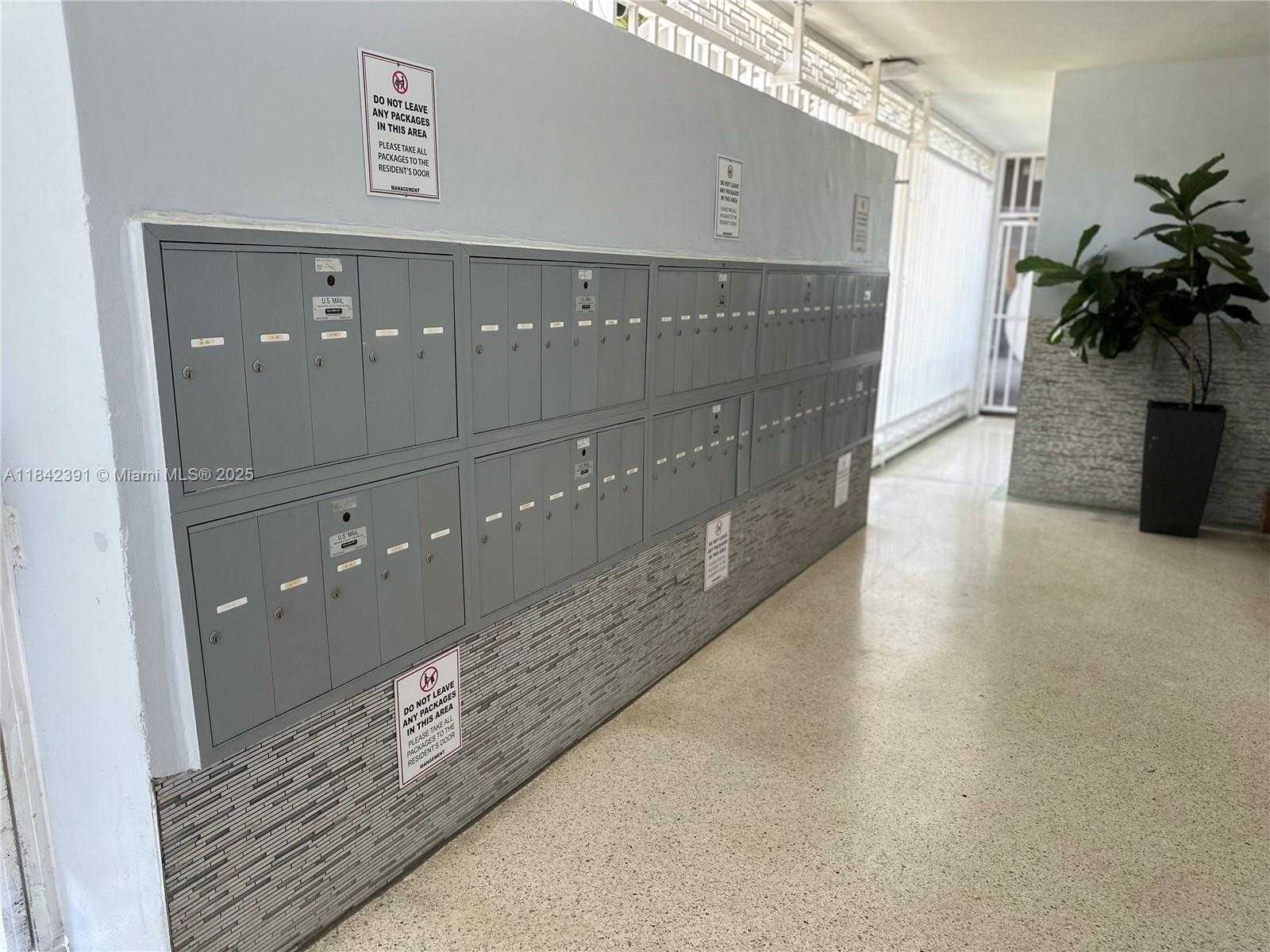 Small Image of 1545 EUCLID AVE #4J, Miami Beach Number 24