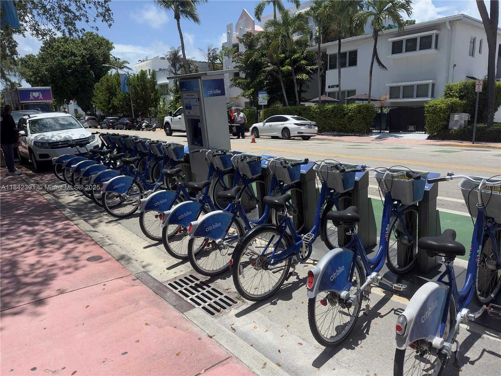 Small Image of 1545 EUCLID AVE #4J, Miami Beach Number 27