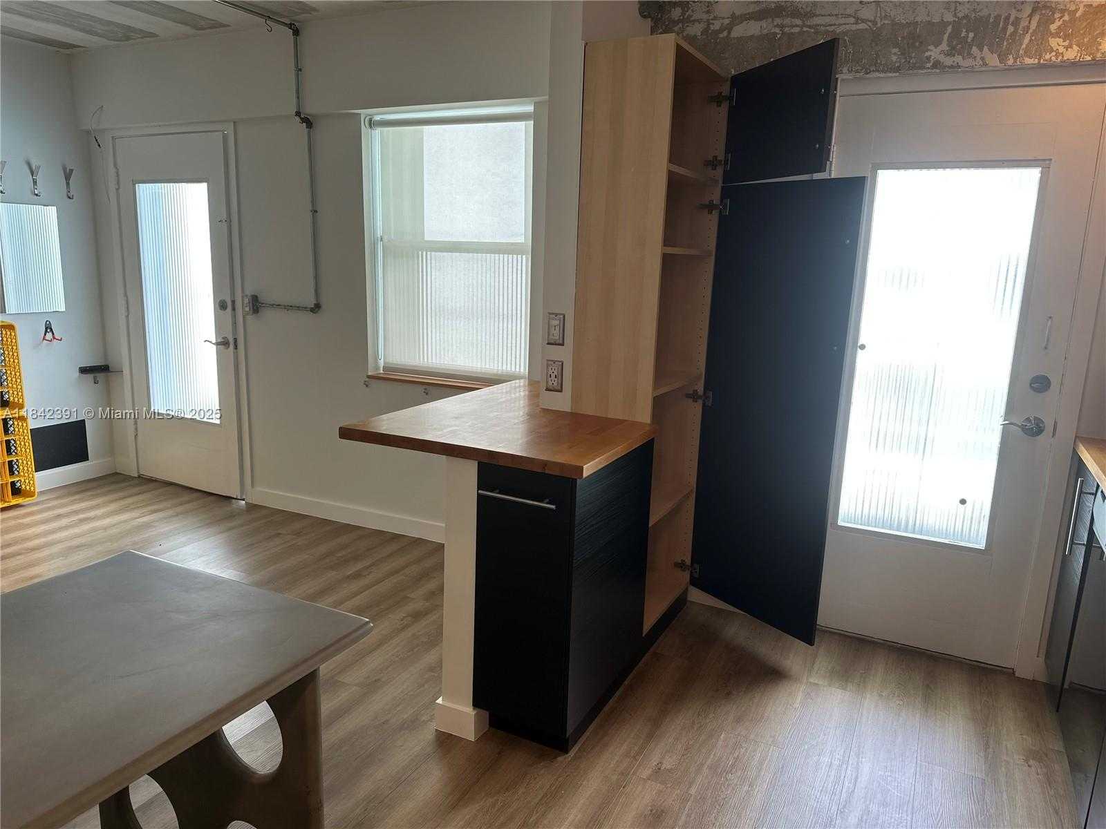 Small Image of 1545 EUCLID AVE #4J, Miami Beach Number 8