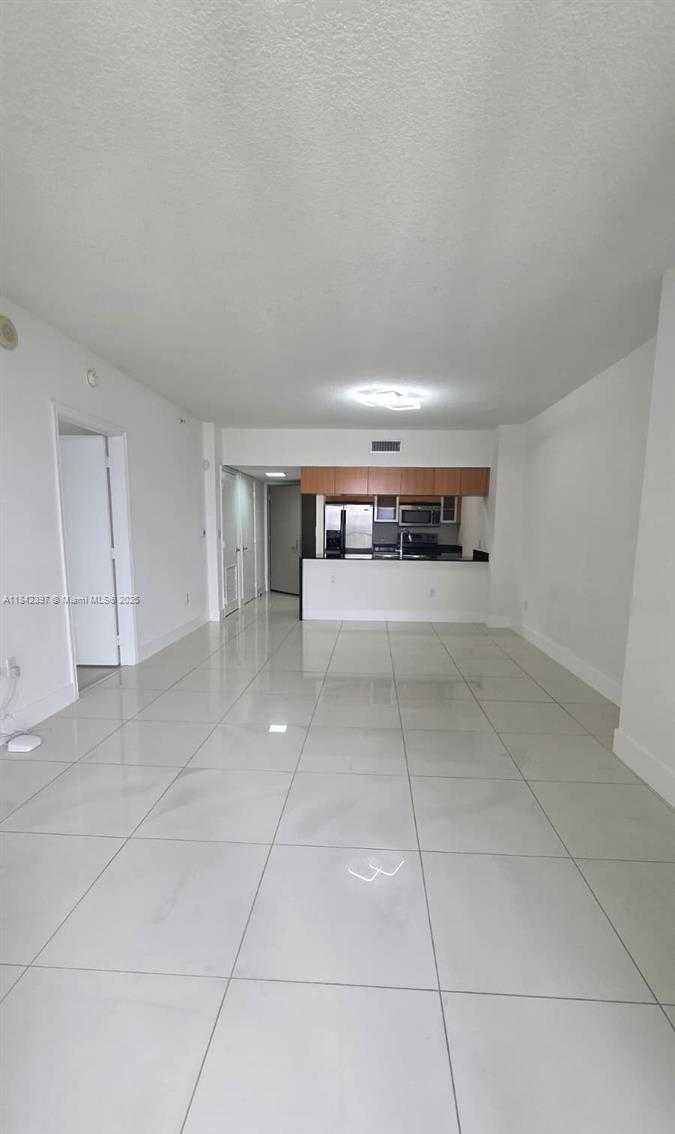 Small Image of 1750 NORTH BAYSHORE DR #2111, Miami Number 34
