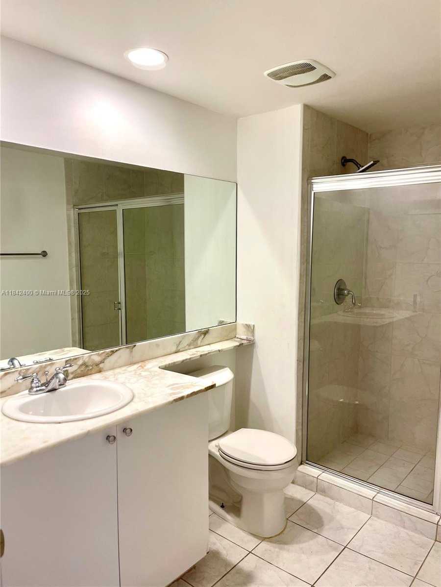 Small Image of 18800 NORTH EAST 29TH AVE #723, Aventura Number 12