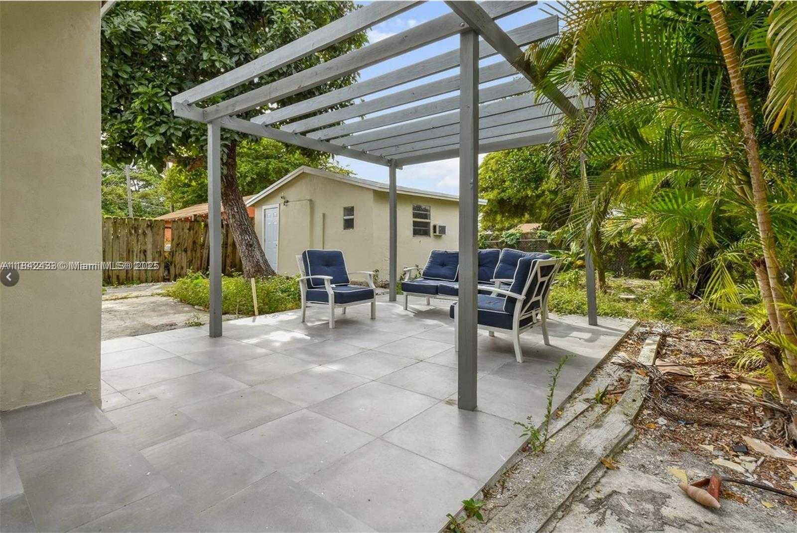 Small Image of 4508 NORTH WEST 1ST AVE #4508, Miami Number 11
