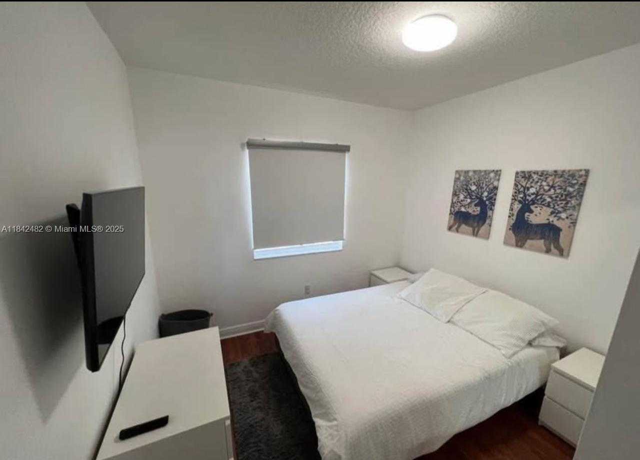 Small Image of 10730 NORTH WEST 66TH ST #313, Doral Number 11