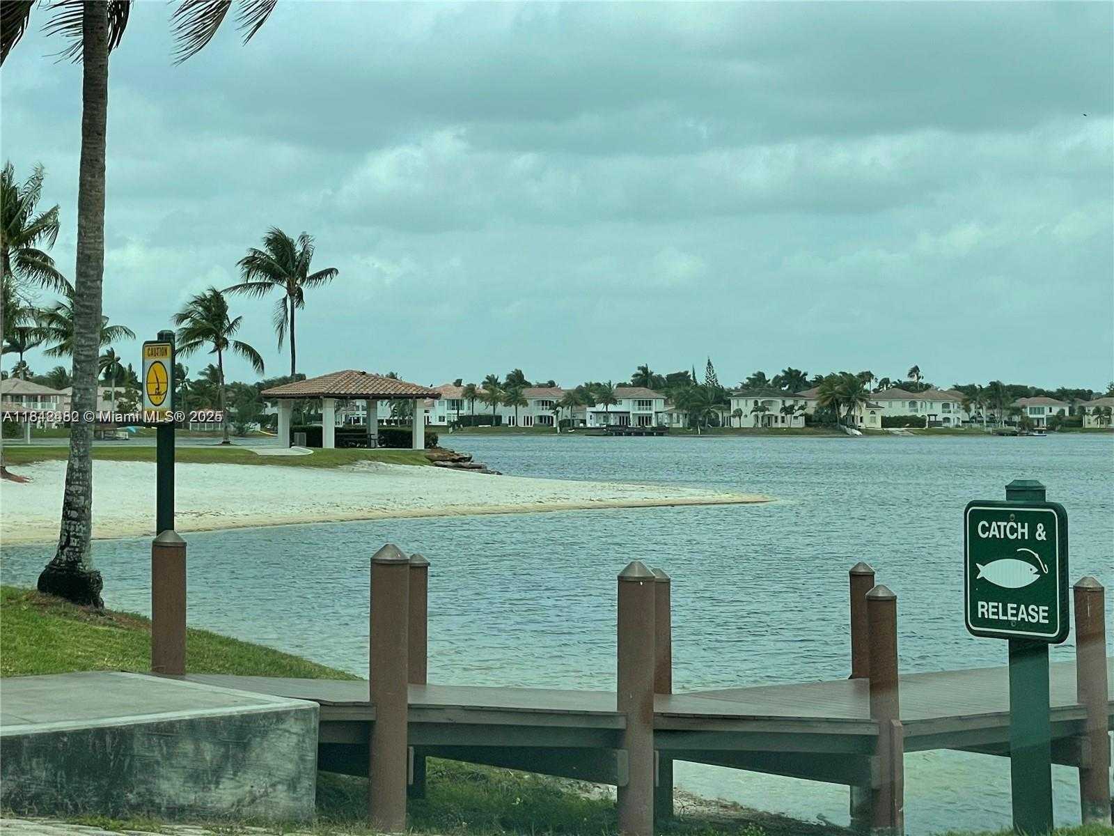 Small Image of 10730 NORTH WEST 66TH ST #313, Doral Number 2