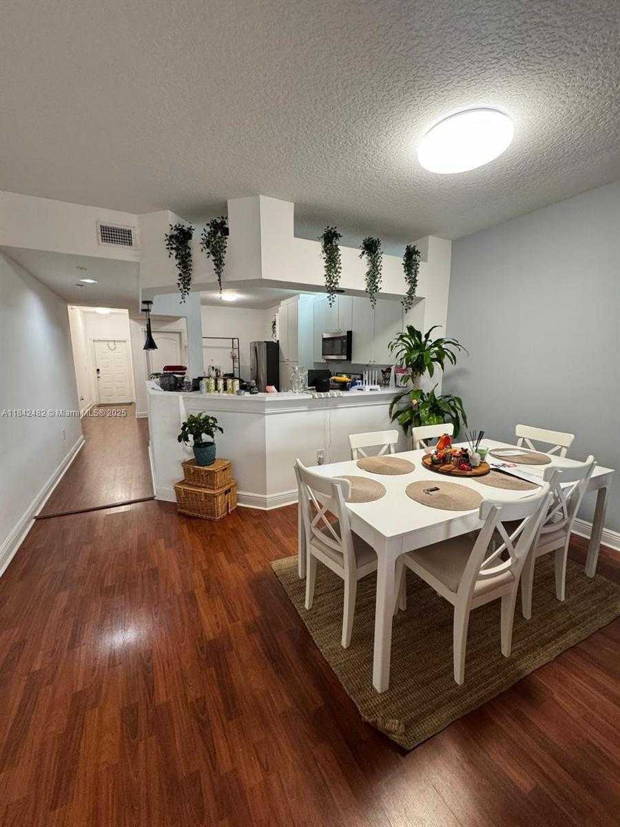 Small Image of 10730 NORTH WEST 66TH ST #313, Doral Number 8