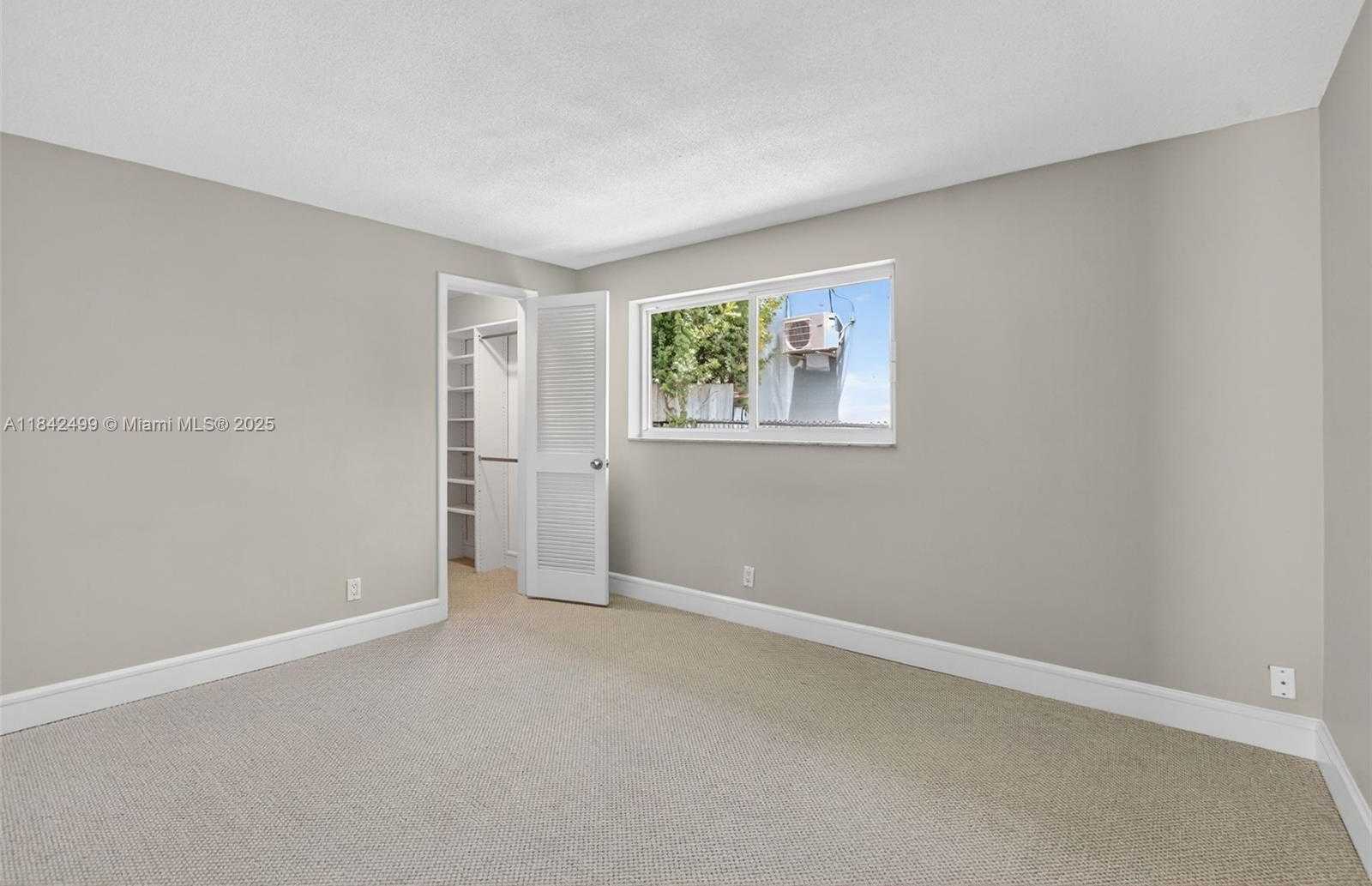 Small Image of 565 NORTH EAST OLIVE WAY, Boca Raton Number 12