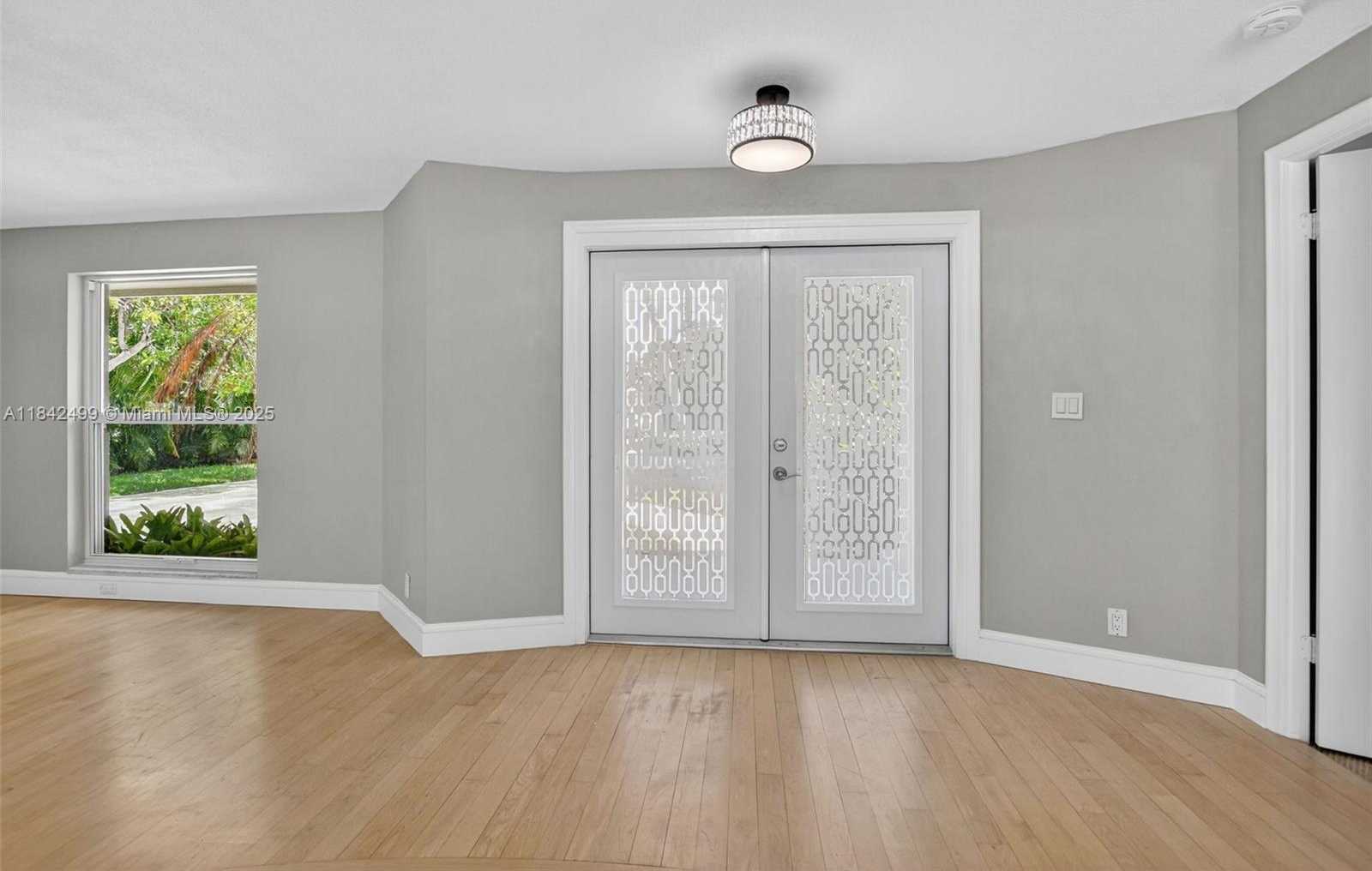 Small Image of 565 NORTH EAST OLIVE WAY, Boca Raton Number 2