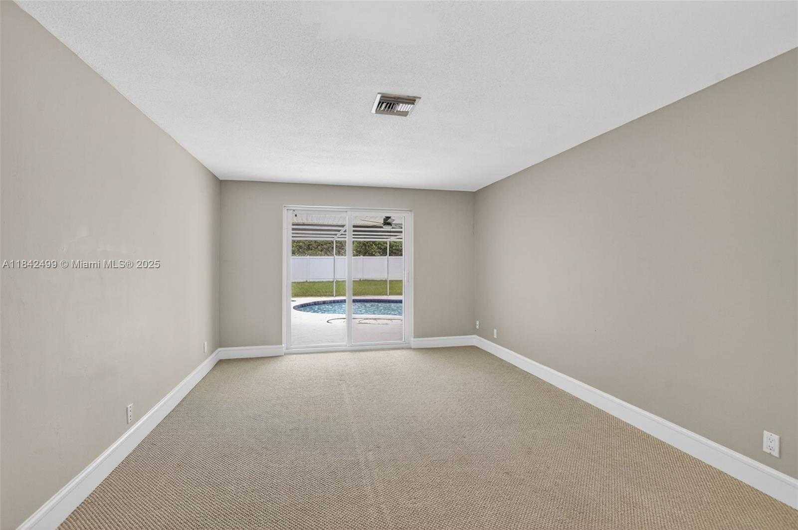 Small Image of 565 NORTH EAST OLIVE WAY, Boca Raton Number 8
