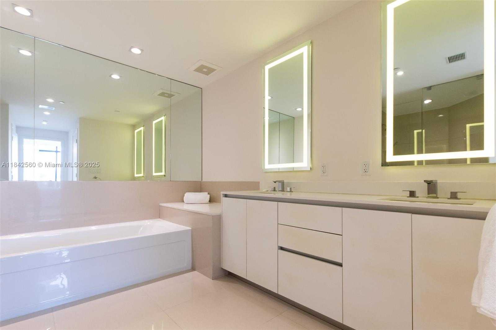 Small Image of 2101 SOUTH SURF RD #4F, Hollywood Number 15
