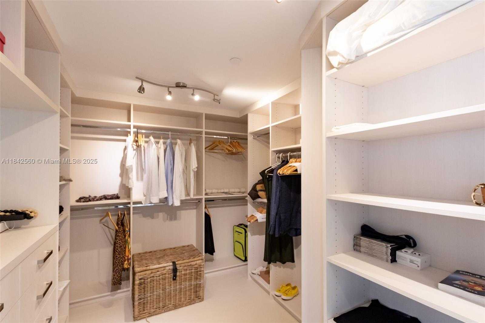 Small Image of 2101 SOUTH SURF RD #4F, Hollywood Number 18