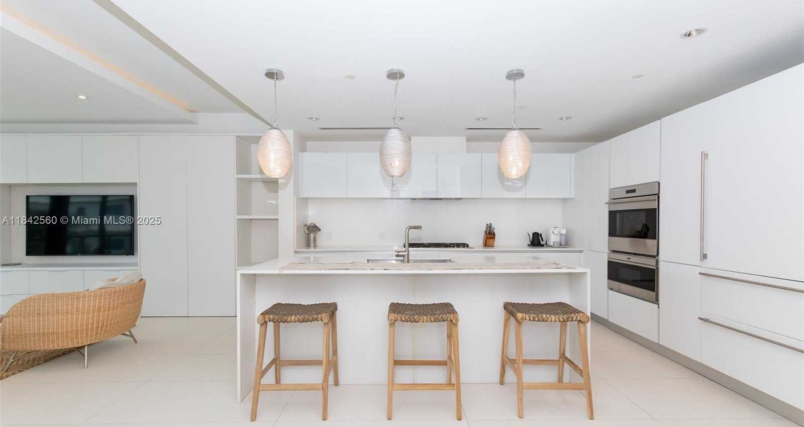 Small Image of 2101 SOUTH SURF RD #4F, Hollywood Number 3
