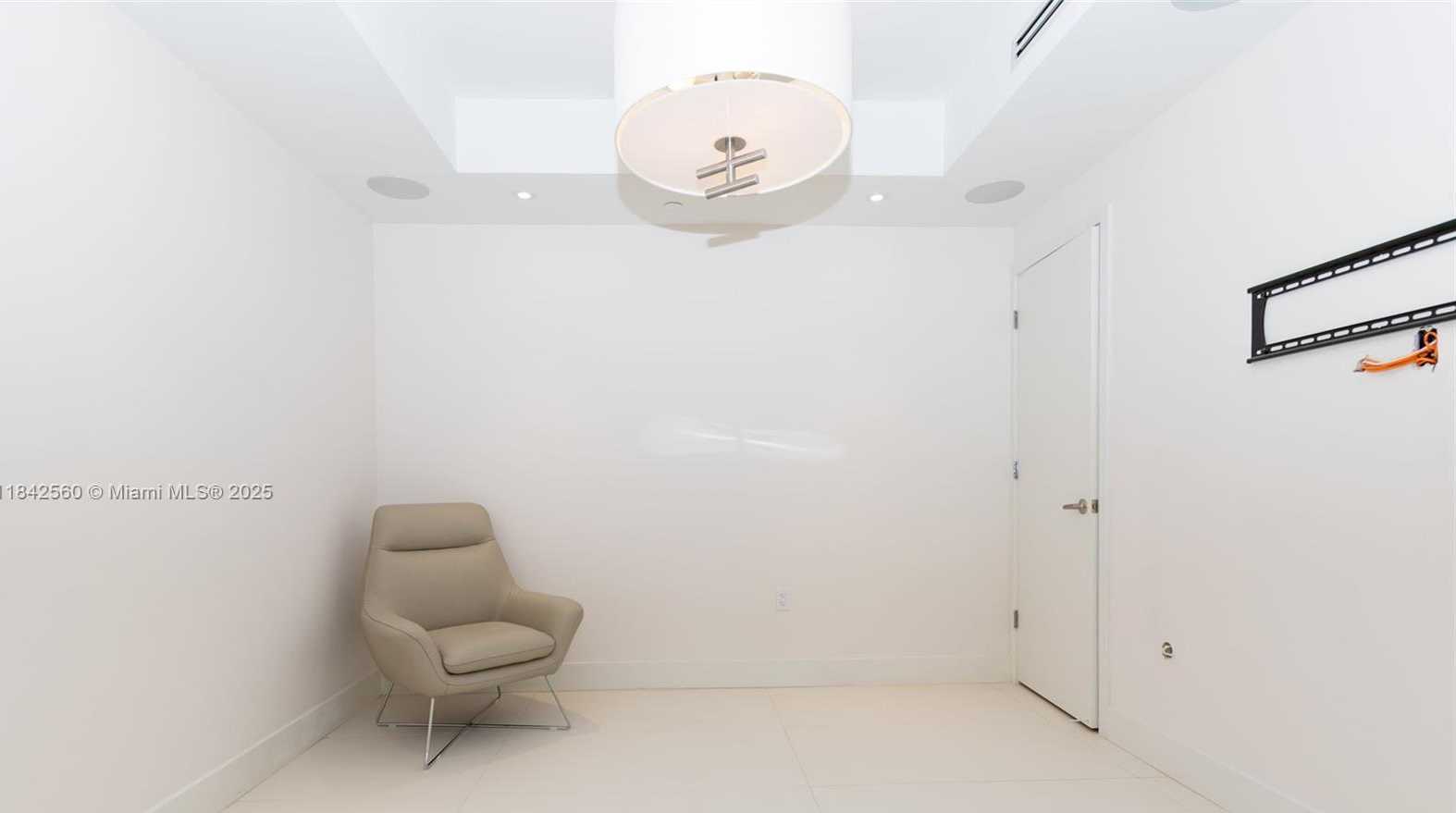 Small Image of 2101 SOUTH SURF RD #4F, Hollywood Number 32