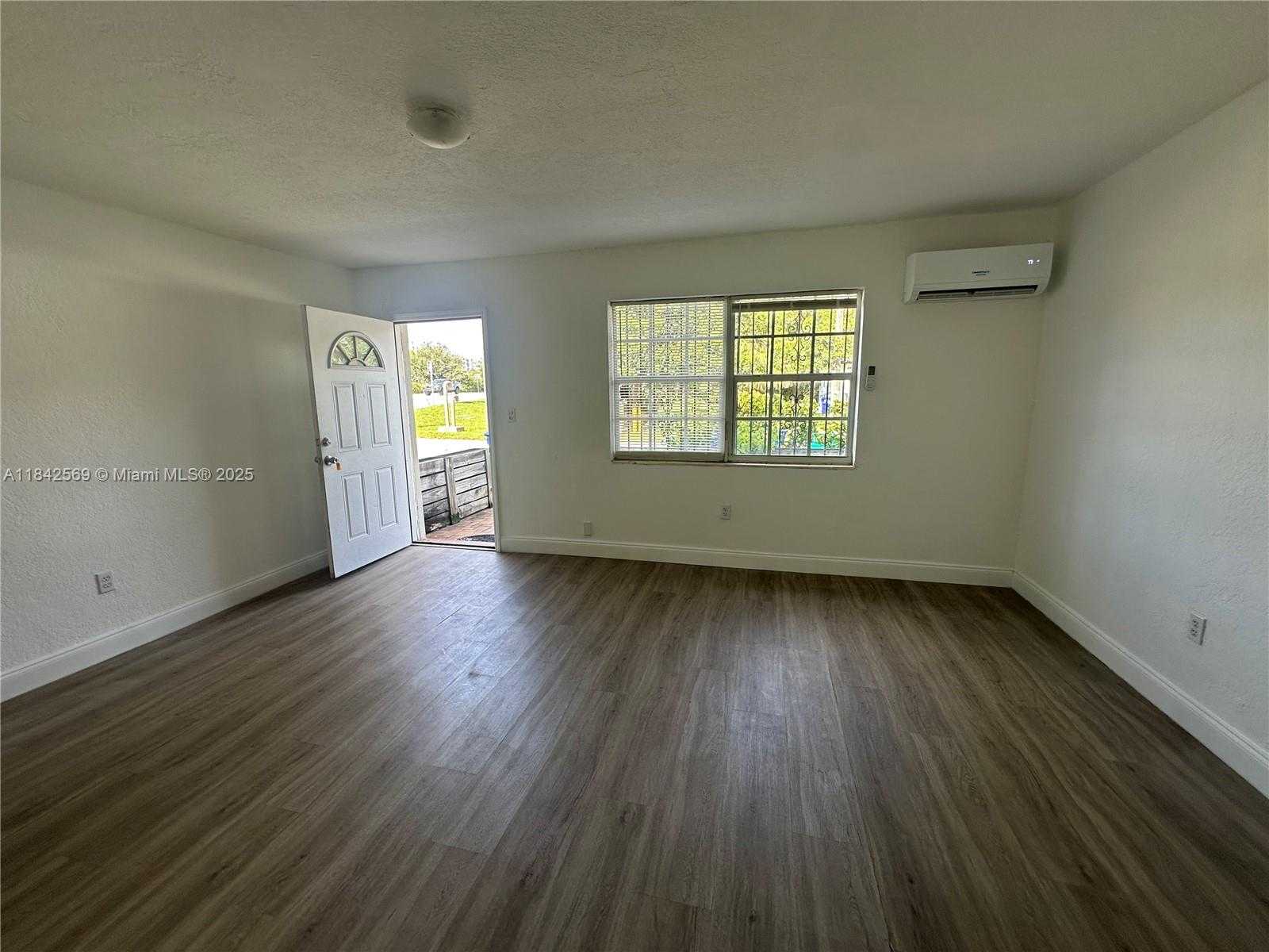 Small Image of 360 NORTH EAST 82ND ST #D, Miami Number 3