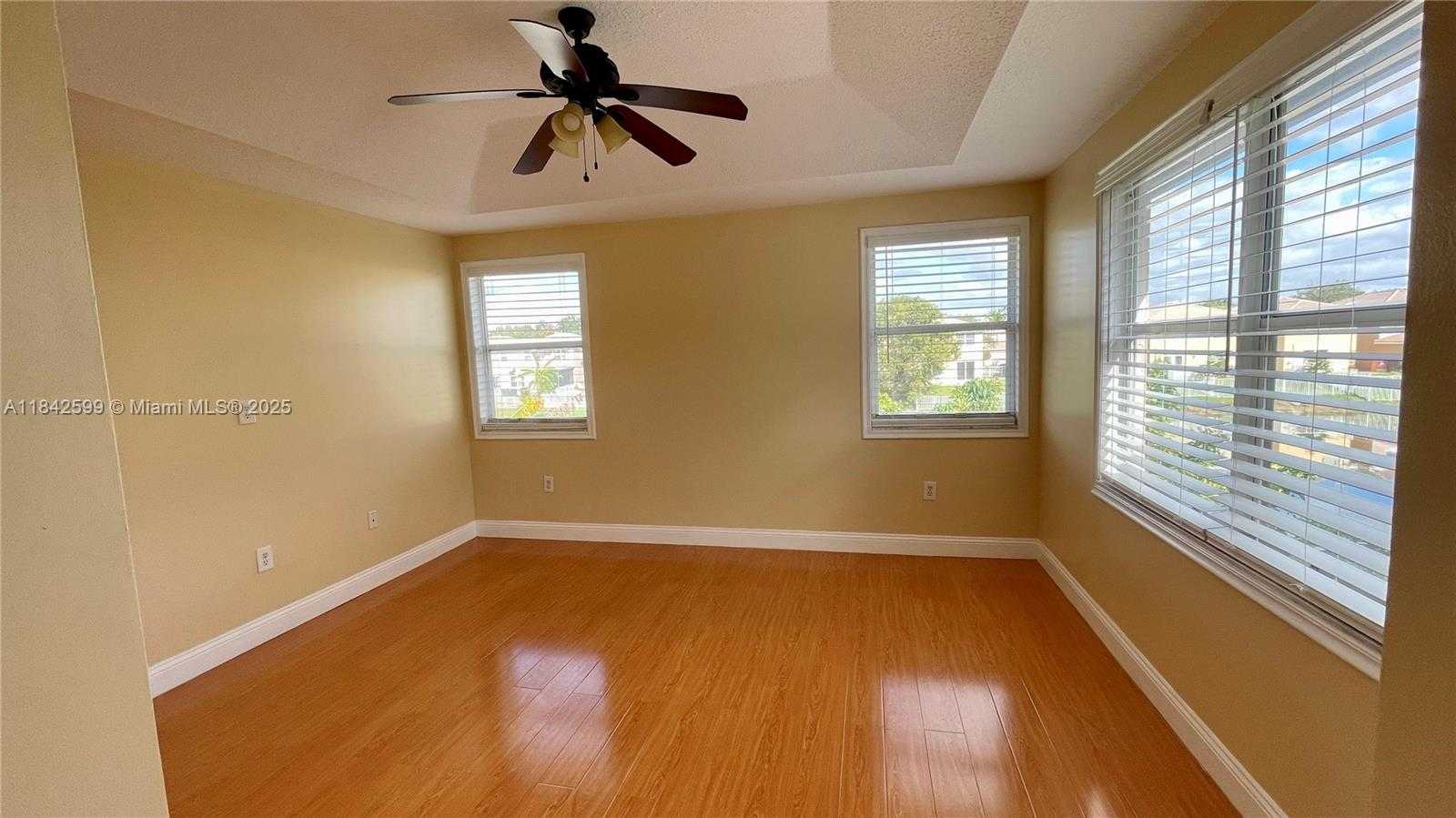 Small Image of 9259 NORTH WEST 54TH ST, Sunrise Number 6
