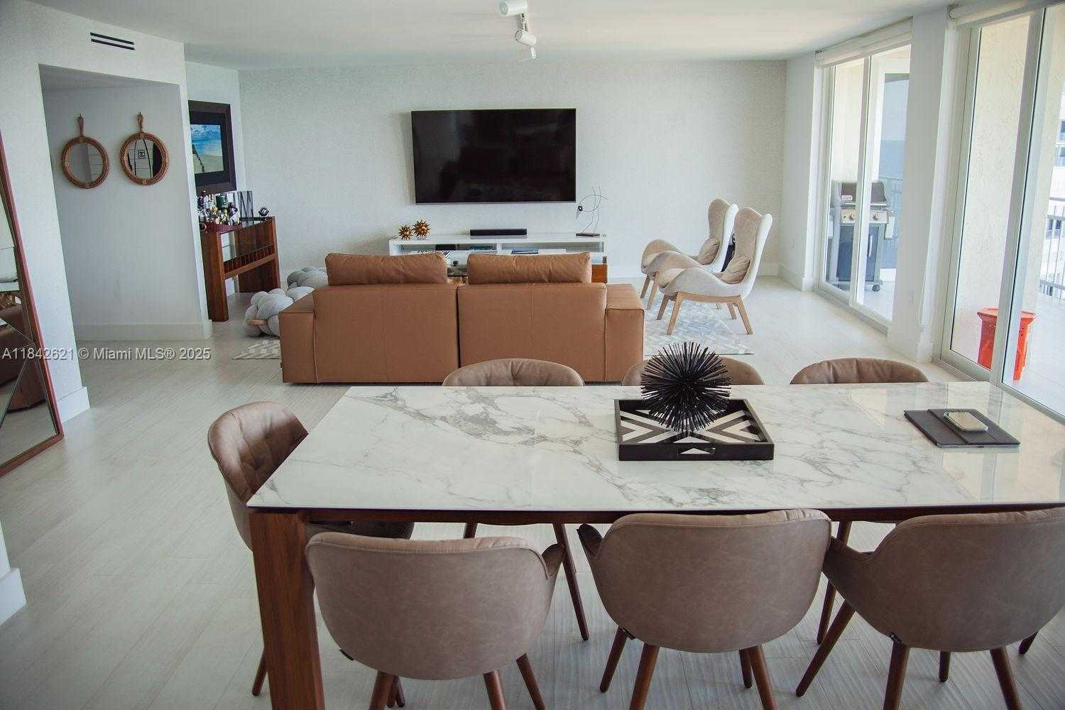 Small Image of 600 GRAPETREE DR #9CN, Key Biscayne Number 5