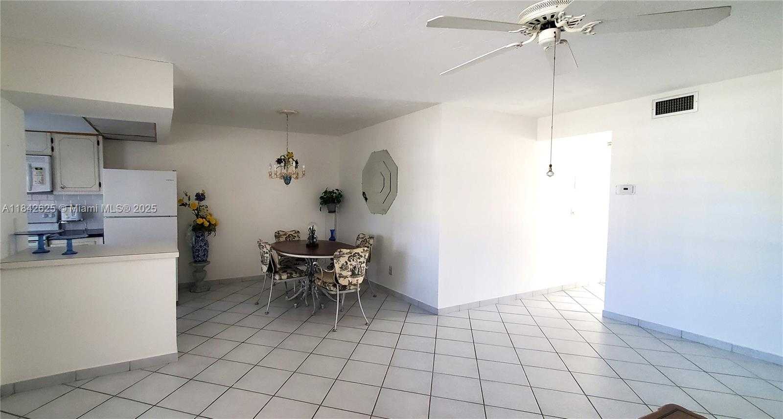 Small Image of 250 LAYNE BLVD #214, Hallandale Beach Number 7