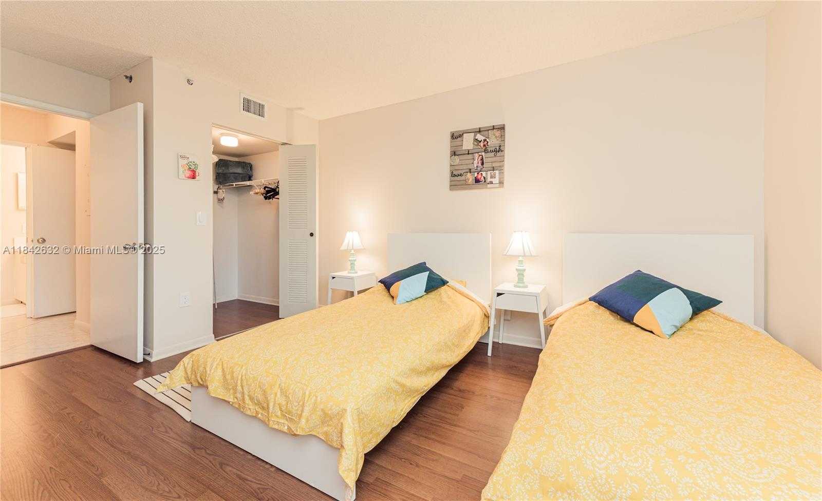 Small Image of 19801 EAST COUNTRY CLUB DR #4303, Aventura Number 30