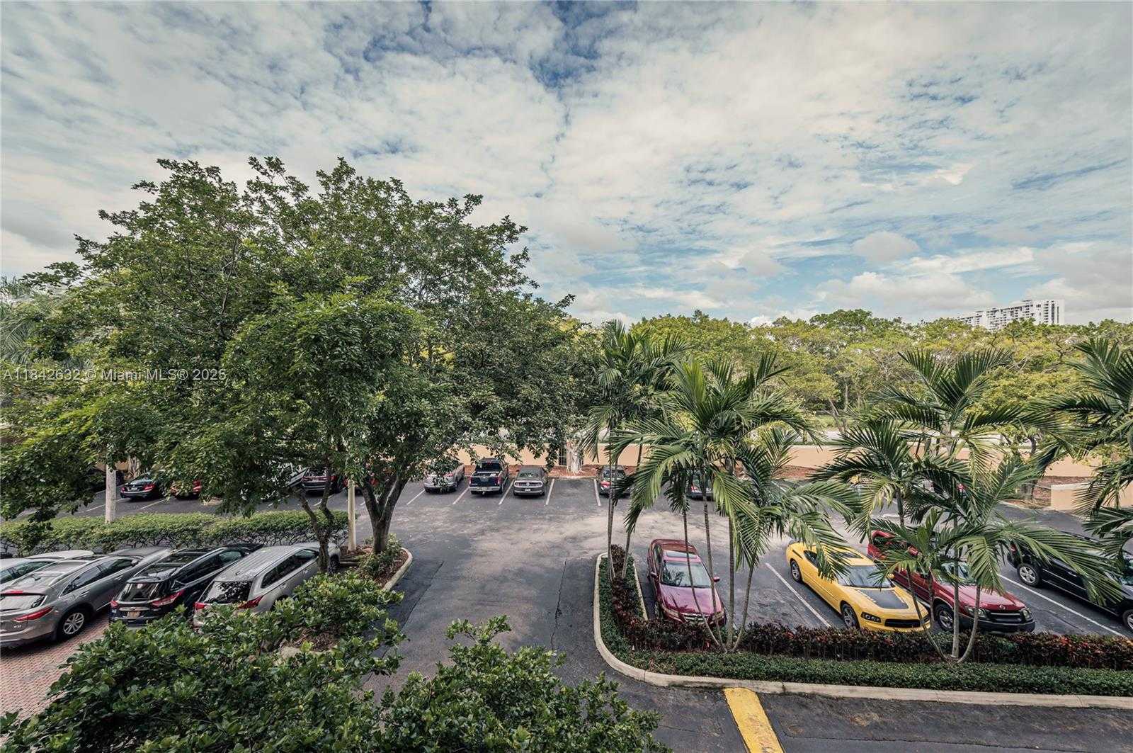 Small Image of 19801 EAST COUNTRY CLUB DR #4303, Aventura Number 37