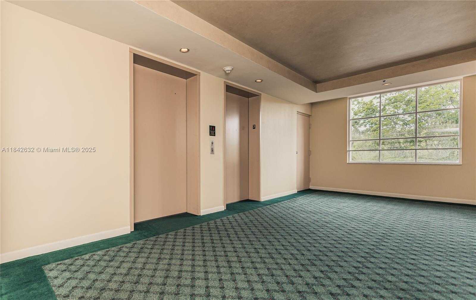 Small Image of 19801 EAST COUNTRY CLUB DR #4303, Aventura Number 50