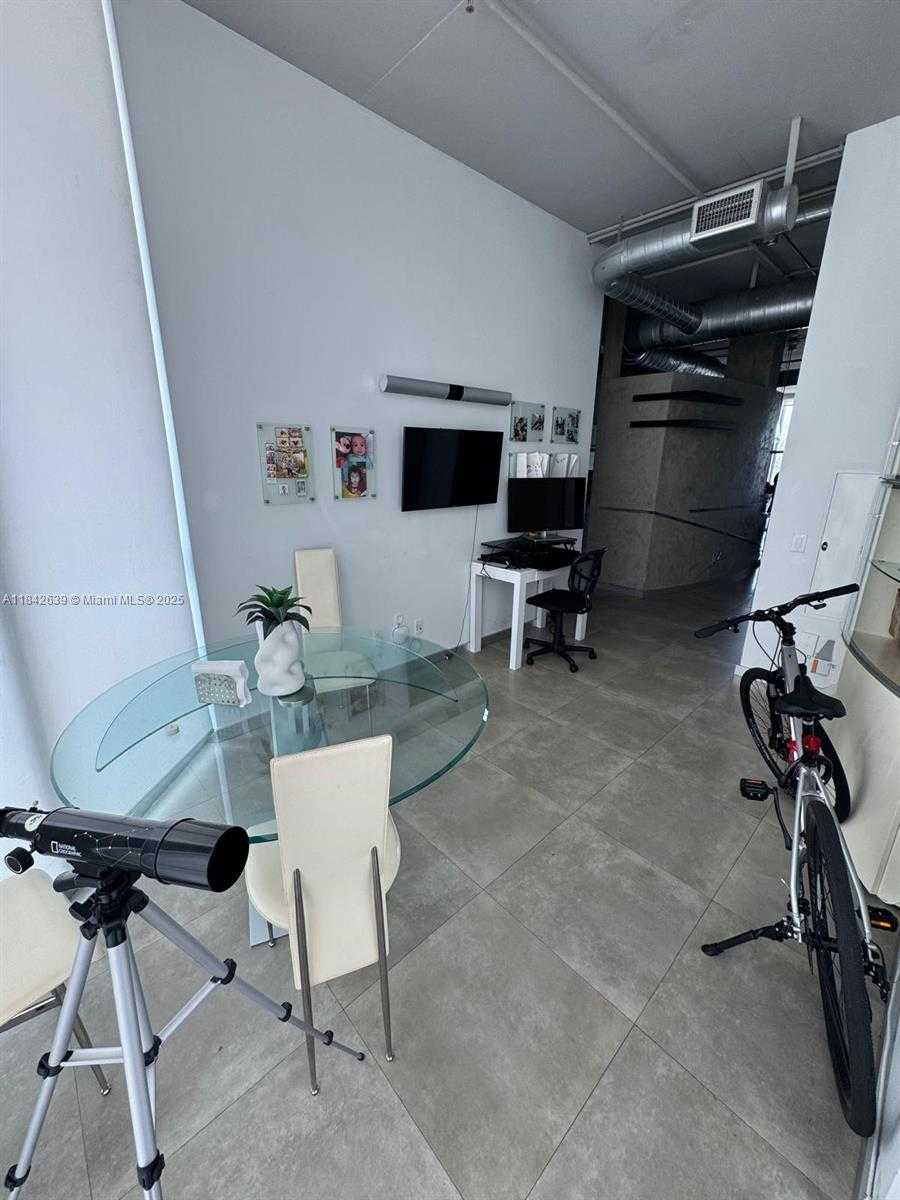 Small Image of 3029 NORTH EAST 188TH ST #409, Aventura Number 4