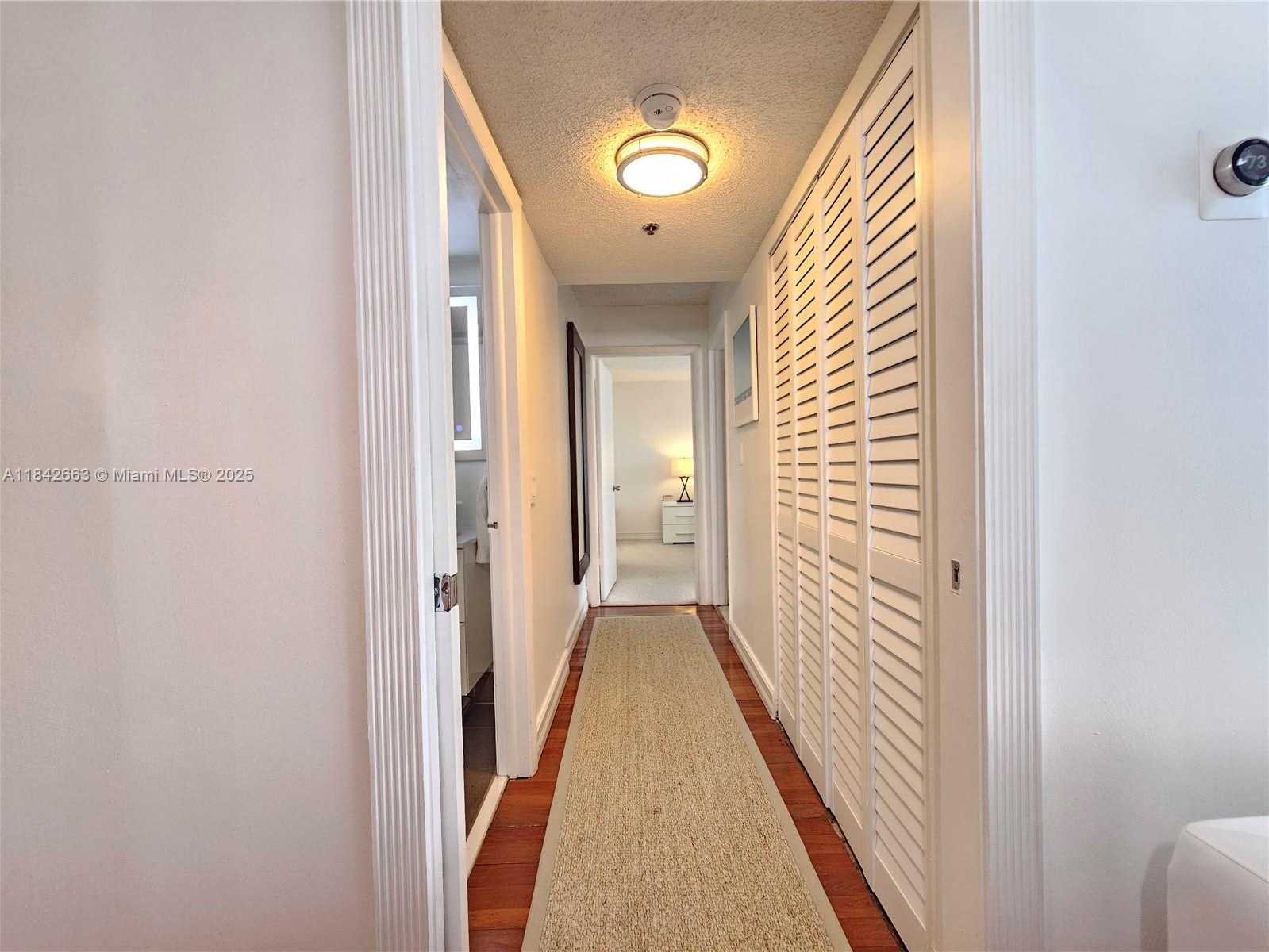 Small Image of 3200 COLLINS AVE #9-6, Miami Beach Number 10