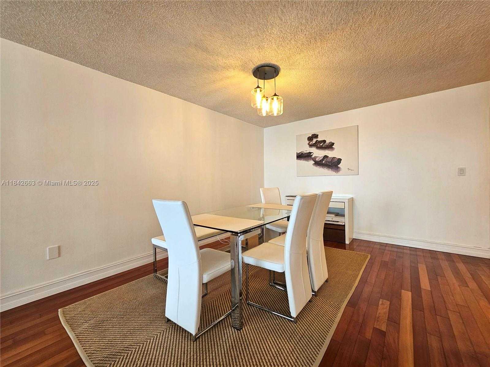 Small Image of 3200 COLLINS AVE #9-6, Miami Beach Number 6