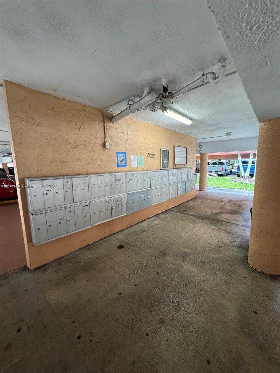Small Image of 1910 WEST 56TH ST #3320, Hialeah Number 21