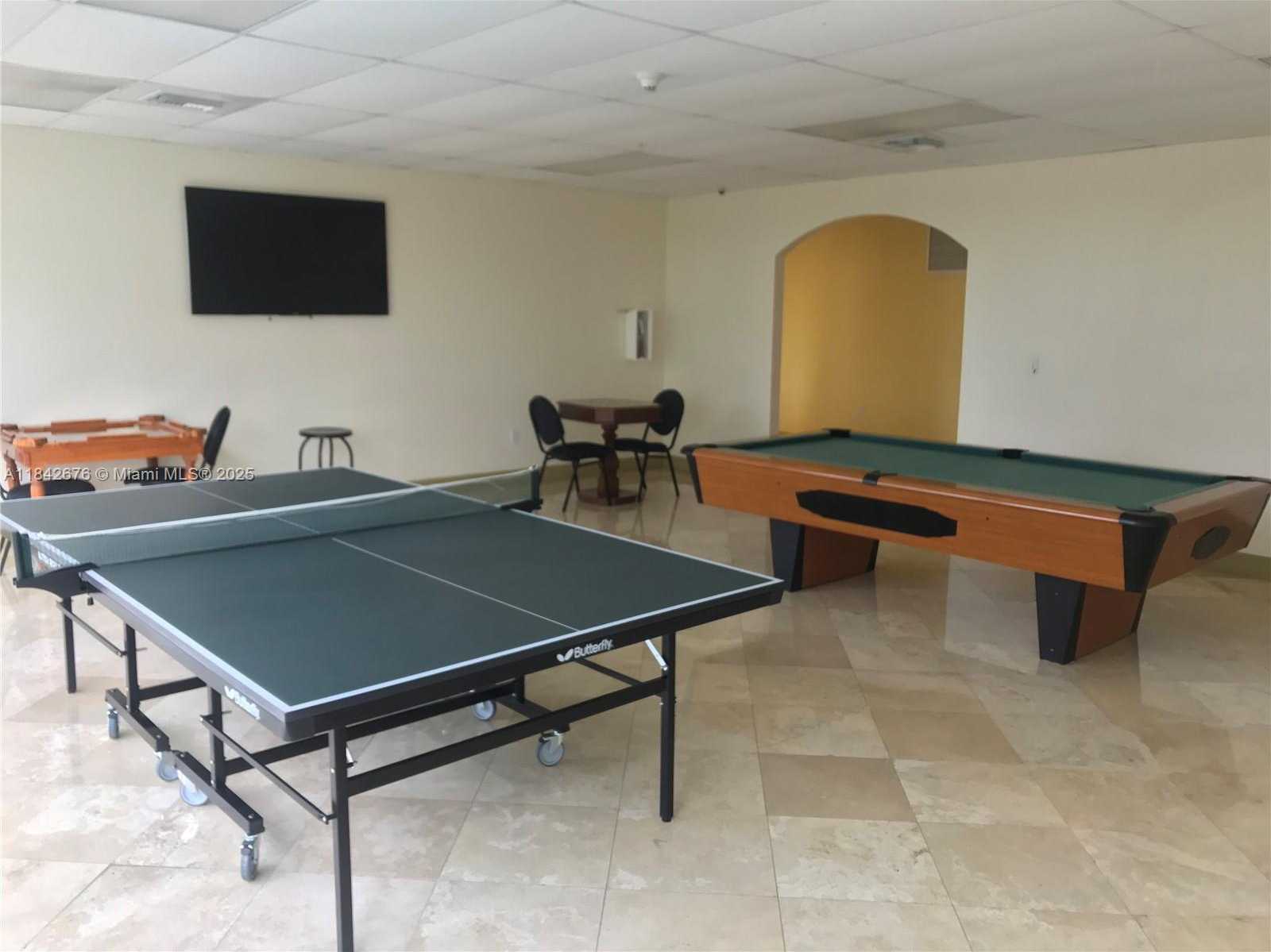 Small Image of 3500 CORAL WAY #811, Miami Number 17