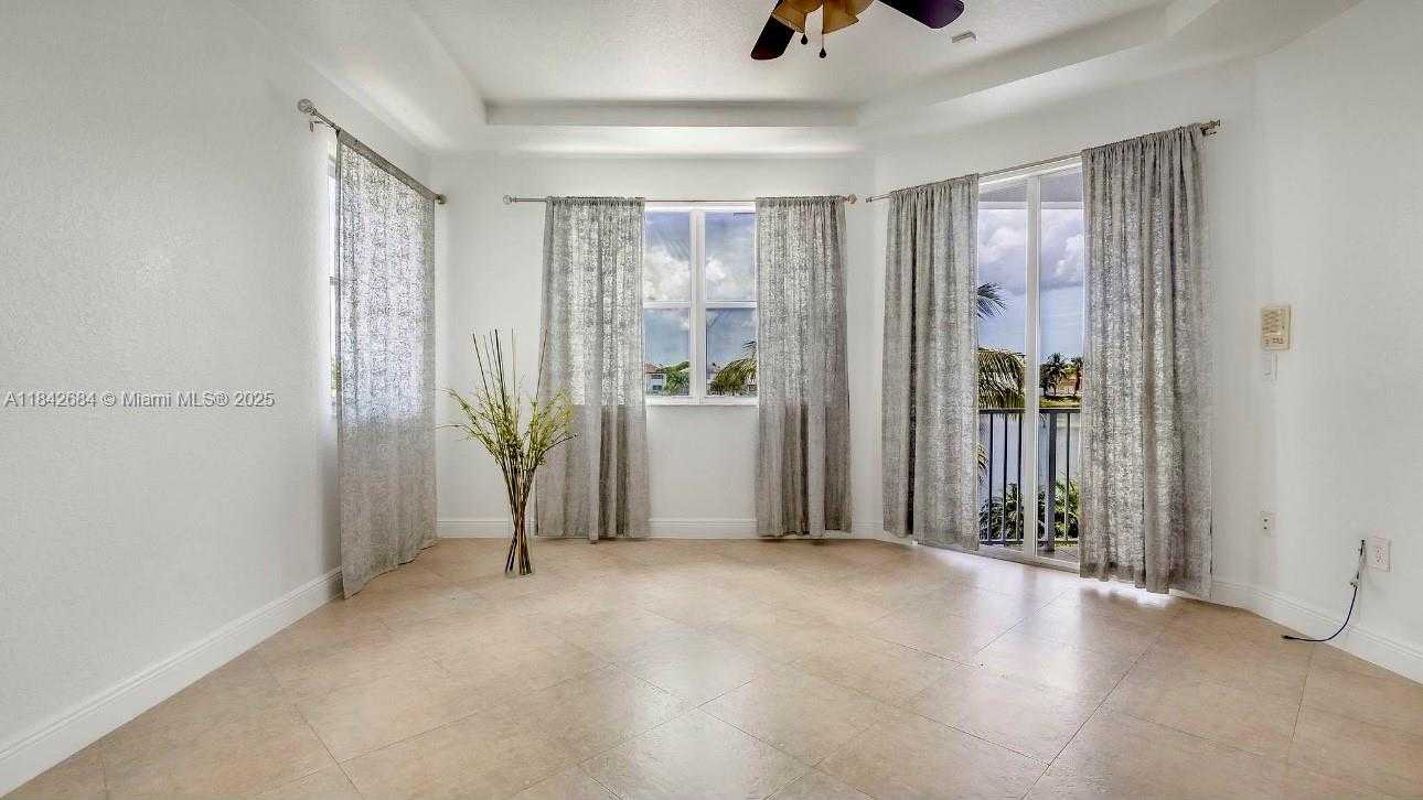 Small Image of 1421 SOUTH WEST 153RD PATH, Miami Number 11