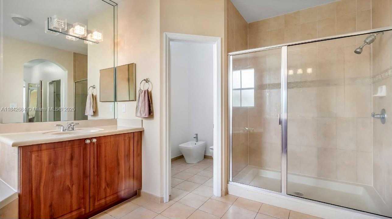 Small Image of 1421 SOUTH WEST 153RD PATH, Miami Number 15