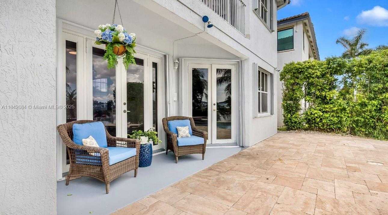 Small Image of 1421 SOUTH WEST 153RD PATH, Miami Number 20