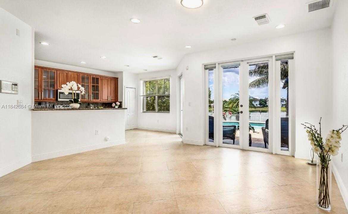 Small Image of 1421 SOUTH WEST 153RD PATH, Miami Number 9