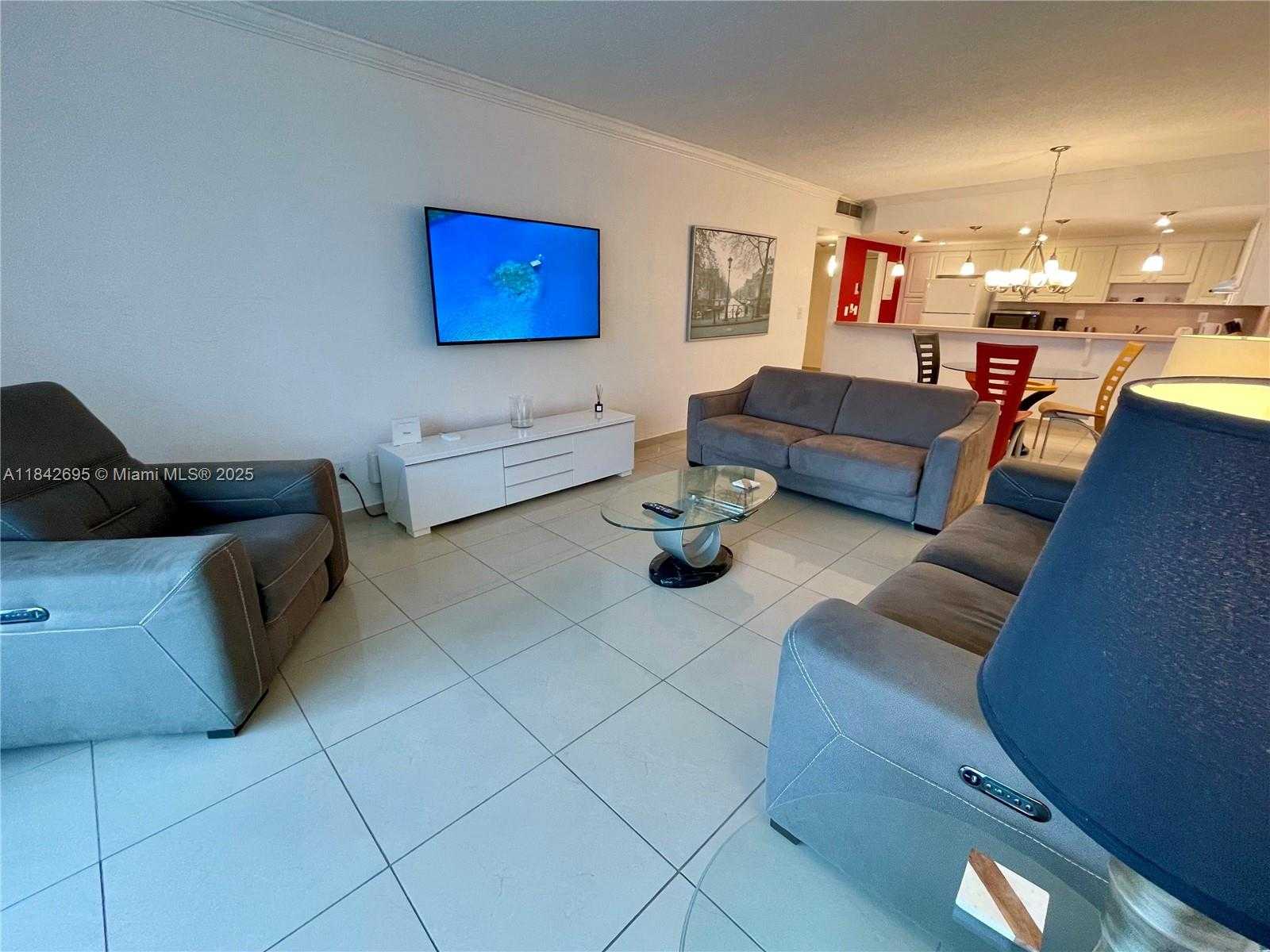 Small Image of 19390 COLLINS AVE #1405, Sunny Isles Beach Number 10