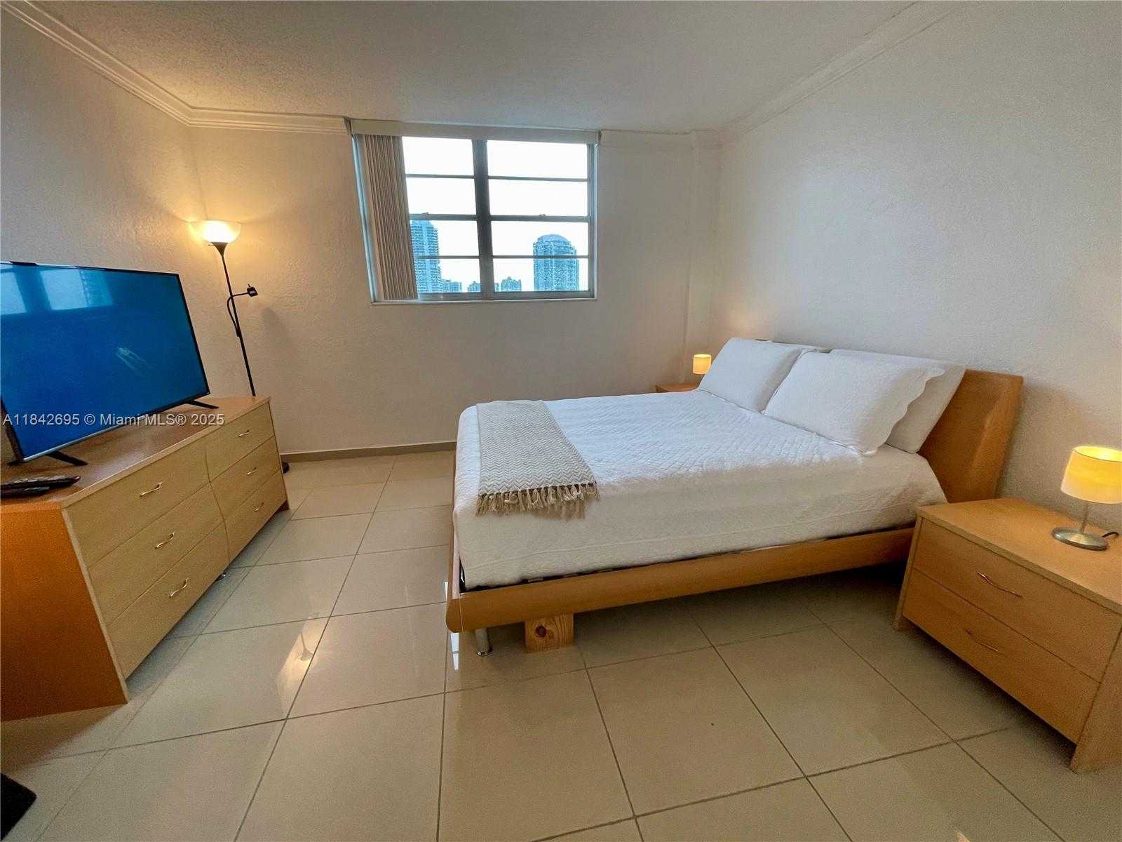 Small Image of 19390 COLLINS AVE #1405, Sunny Isles Beach Number 20