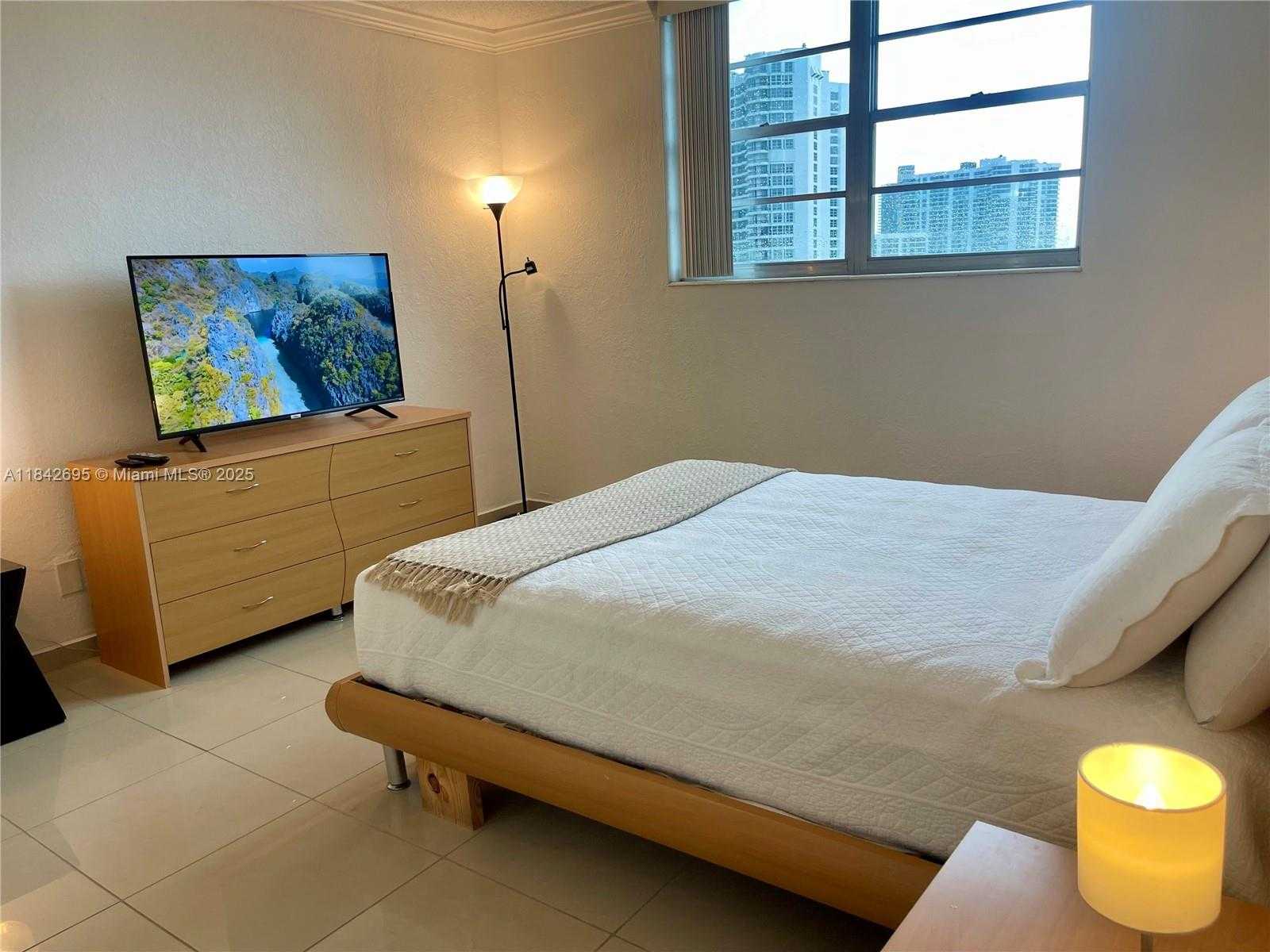 Small Image of 19390 COLLINS AVE #1405, Sunny Isles Beach Number 23