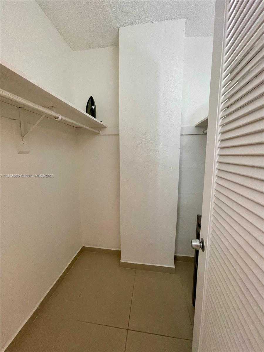 Small Image of 19390 COLLINS AVE #1405, Sunny Isles Beach Number 28
