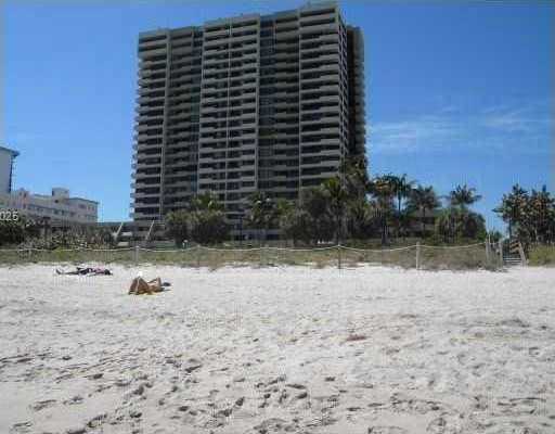 Small Image of 2555 COLLINS AVE #PH214, Miami Beach Number 13