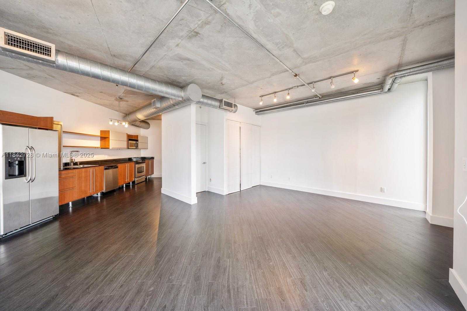 Small Image of 690 SOUTH WEST 1ST COURT #1001, Miami Number 8