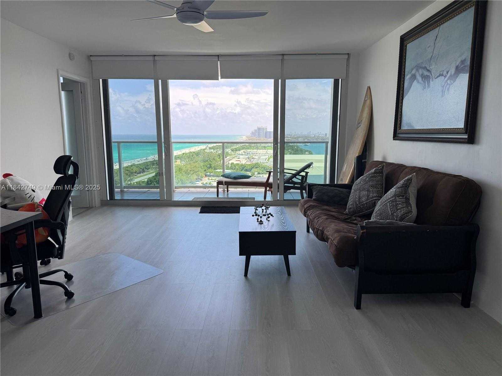 Small Image of 100 BAYVIEW DR #2023, Sunny Isles Beach Number 15