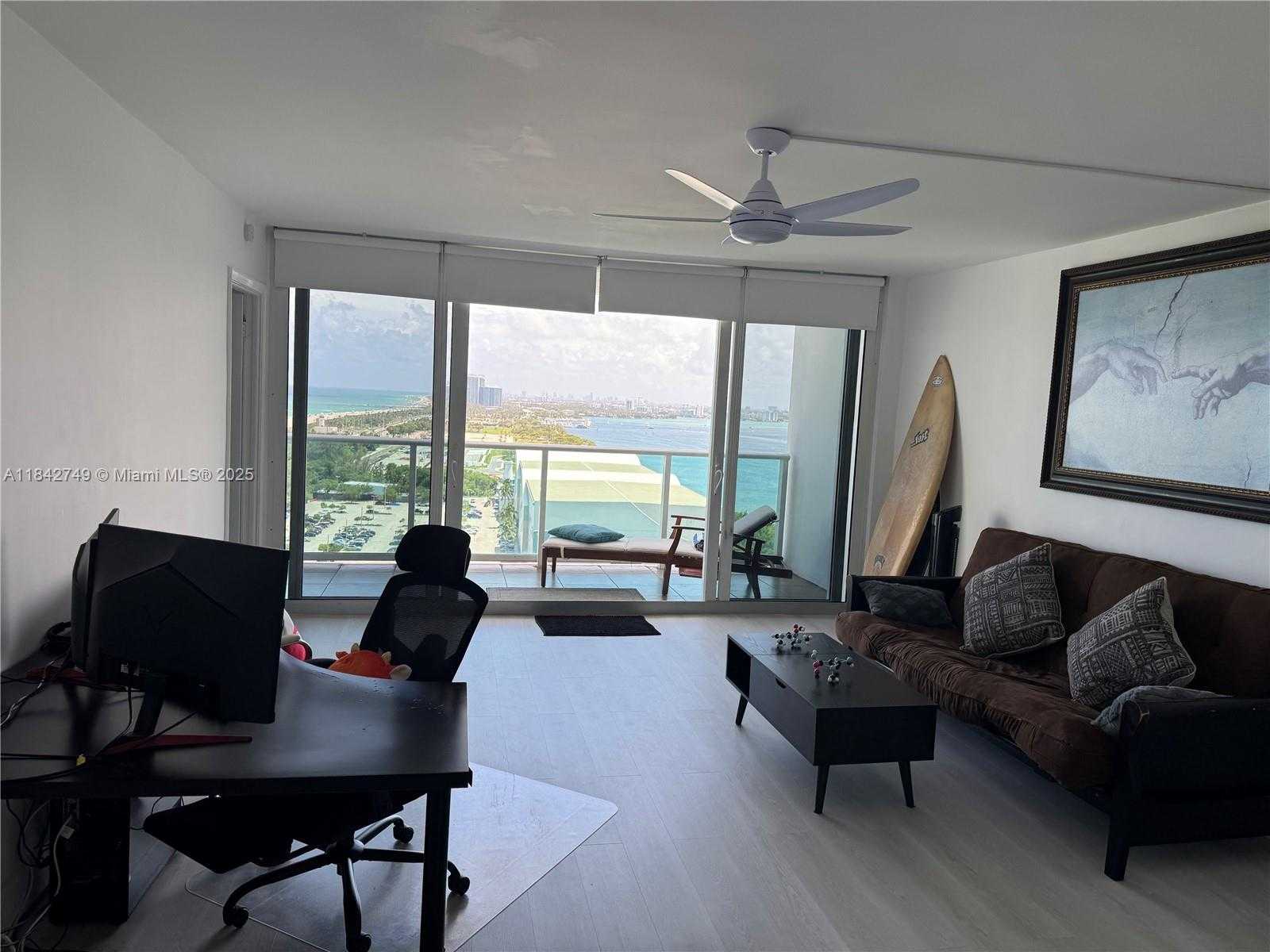Small Image of 100 BAYVIEW DR #2023, Sunny Isles Beach Number 19