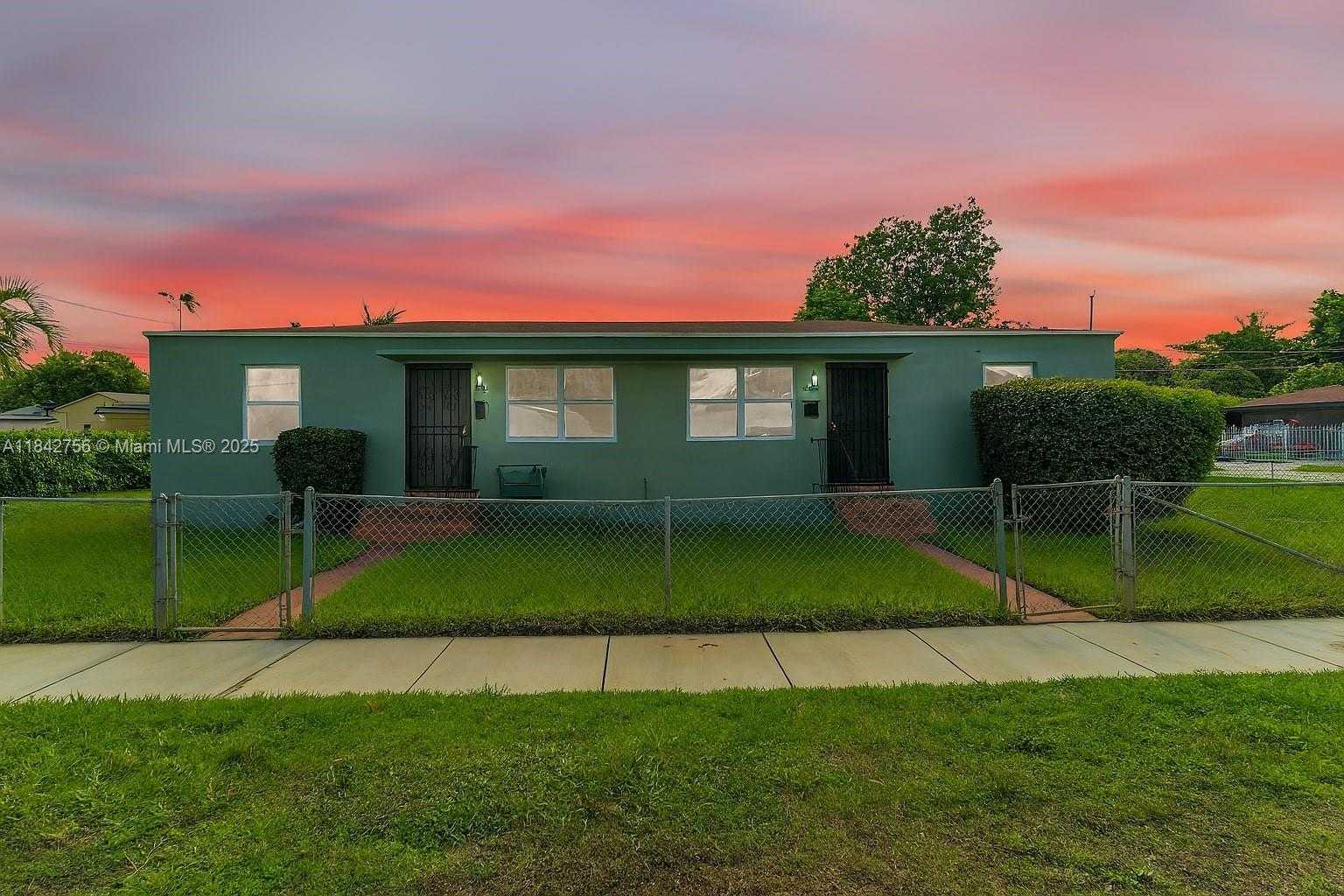 Small Image of 8096 NORTH WEST 4TH AVE, Miami Number 18